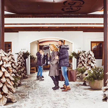 Familien Natur Moar Gut Hotel 5*